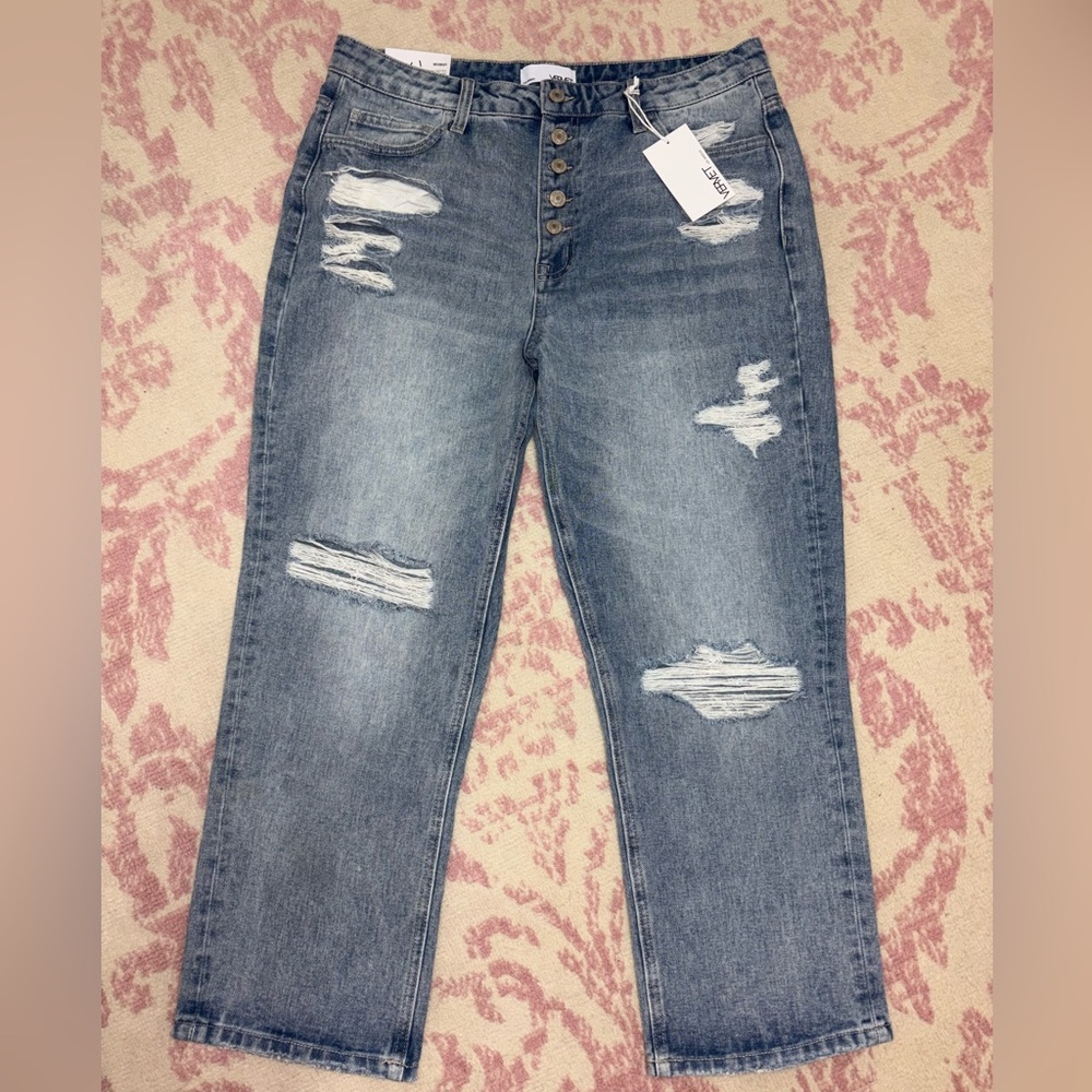 VERVET BY FLYING MONKEY Beverley Distressed Light Blue Straight Leg Crop Jeans